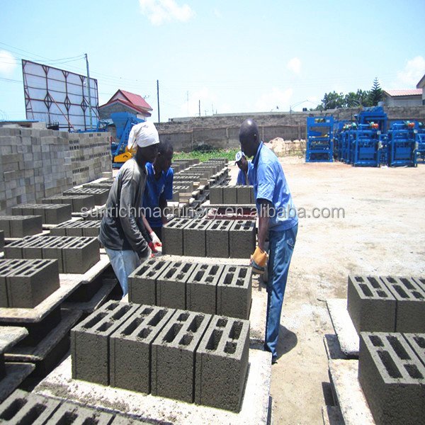 QTJ4-35B Concrete Cement Block Brick Making Machine For Sale In Uganda