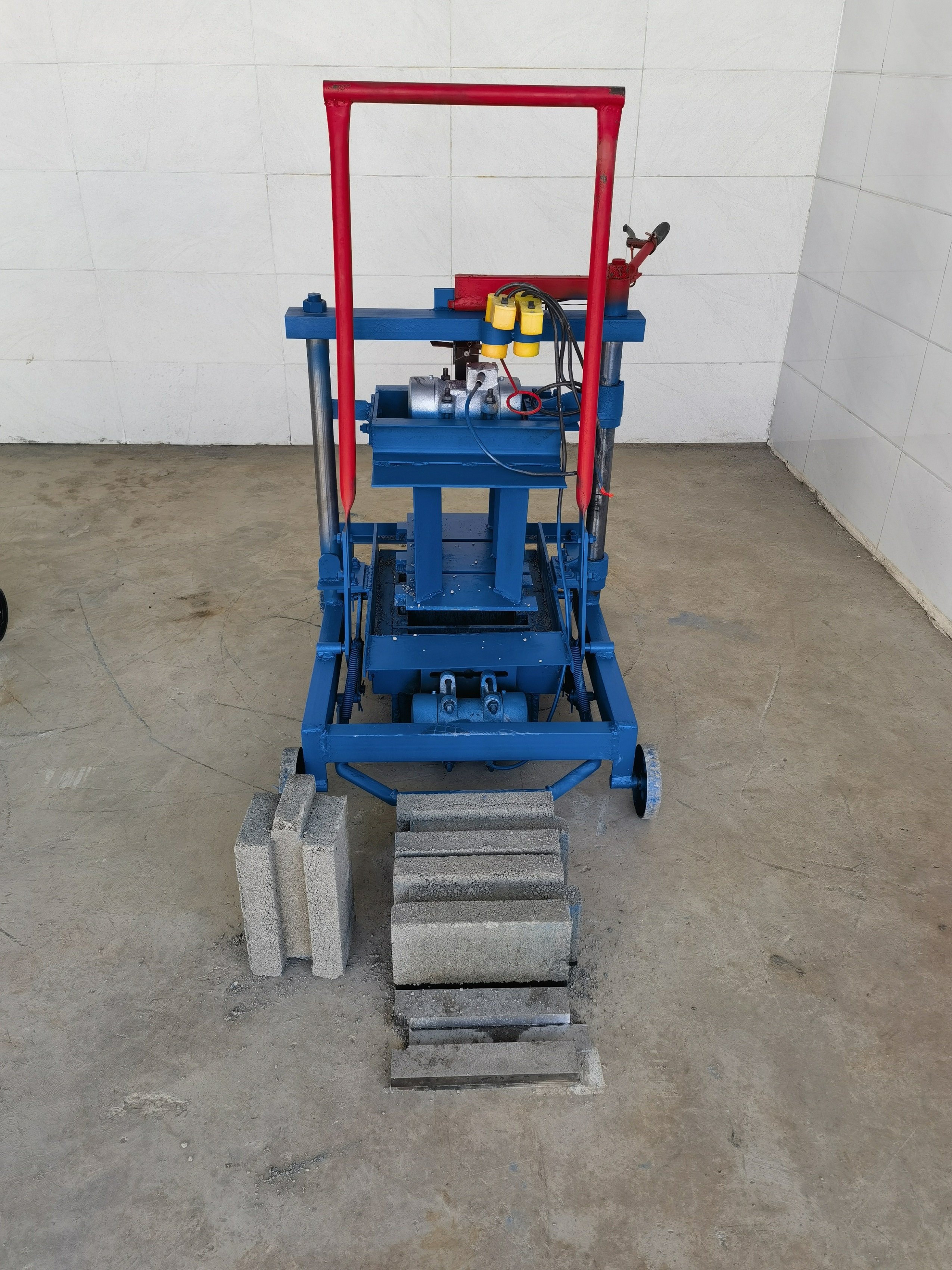 Africa manual hollow brick making machine concrete block molding machine small no burn brick making machine