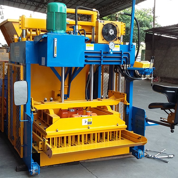 WT12-15 egg laying brick making machinery concrete machinery cement hollow block cutting machines