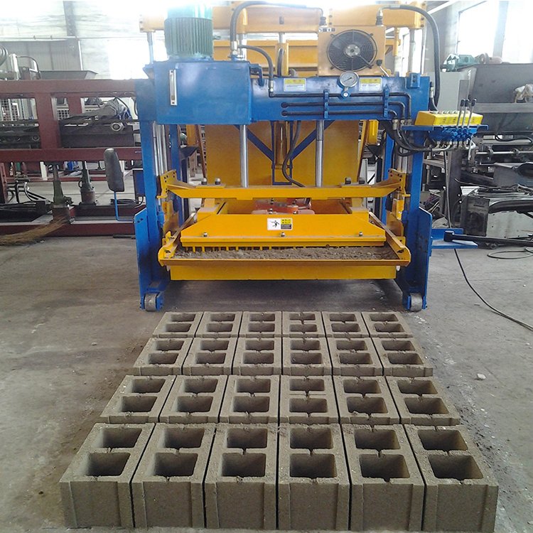 WT12-15 egg laying brick making machinery concrete machinery cement hollow block cutting machines