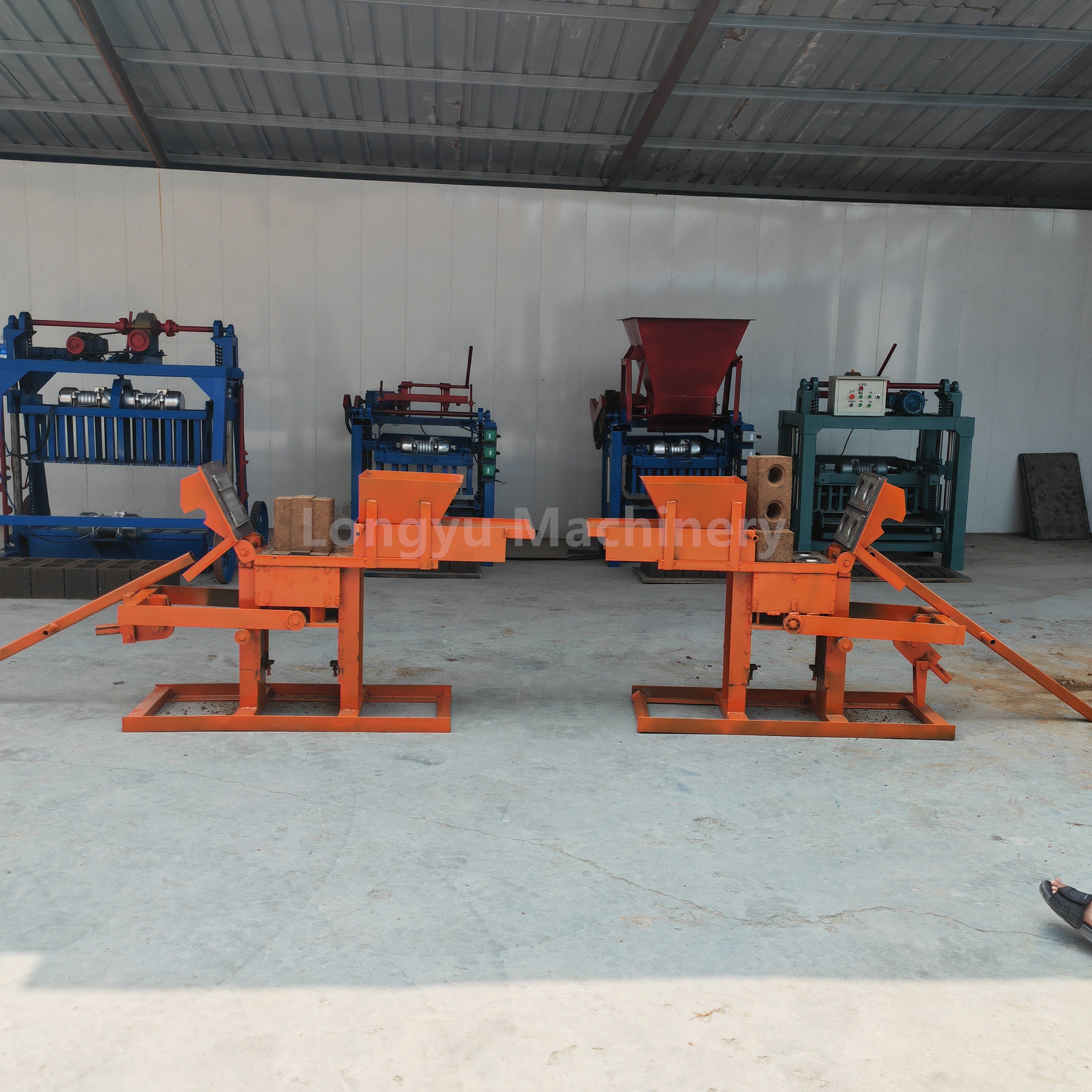 Low Cost Semi-Automatic Cement Block Making Machine Manual Interlocking Brick Machine Brick Laying Machine Price