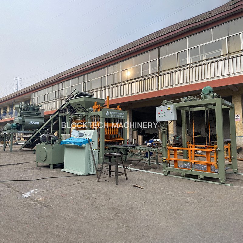 QT4-15 Premium Fully Automatic Hydraulic Brick Making Equipment Colorful Interlocking machine