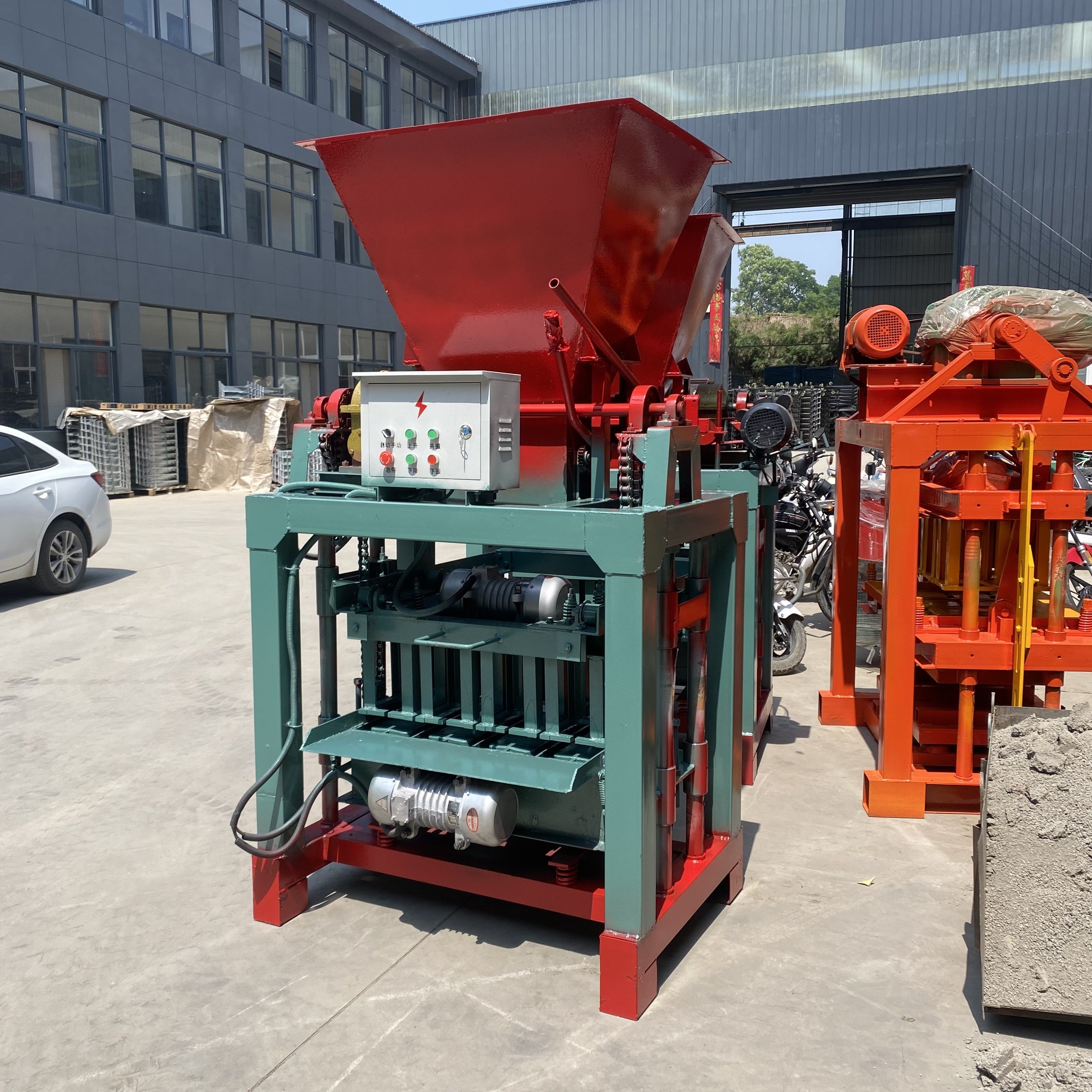 concrete brick making machine Semi-automatic brick making machine Block molding machine in South Africa