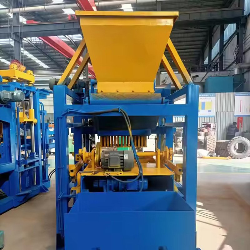 Hot Selling Full-Automatic Cement Block Making Machine Available for Sale Brick Making Machinery