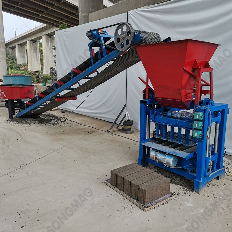 SONGMAO Industry Semi Automatic Concrete Cement Hollow Blocks Brick Making Machinery Price
