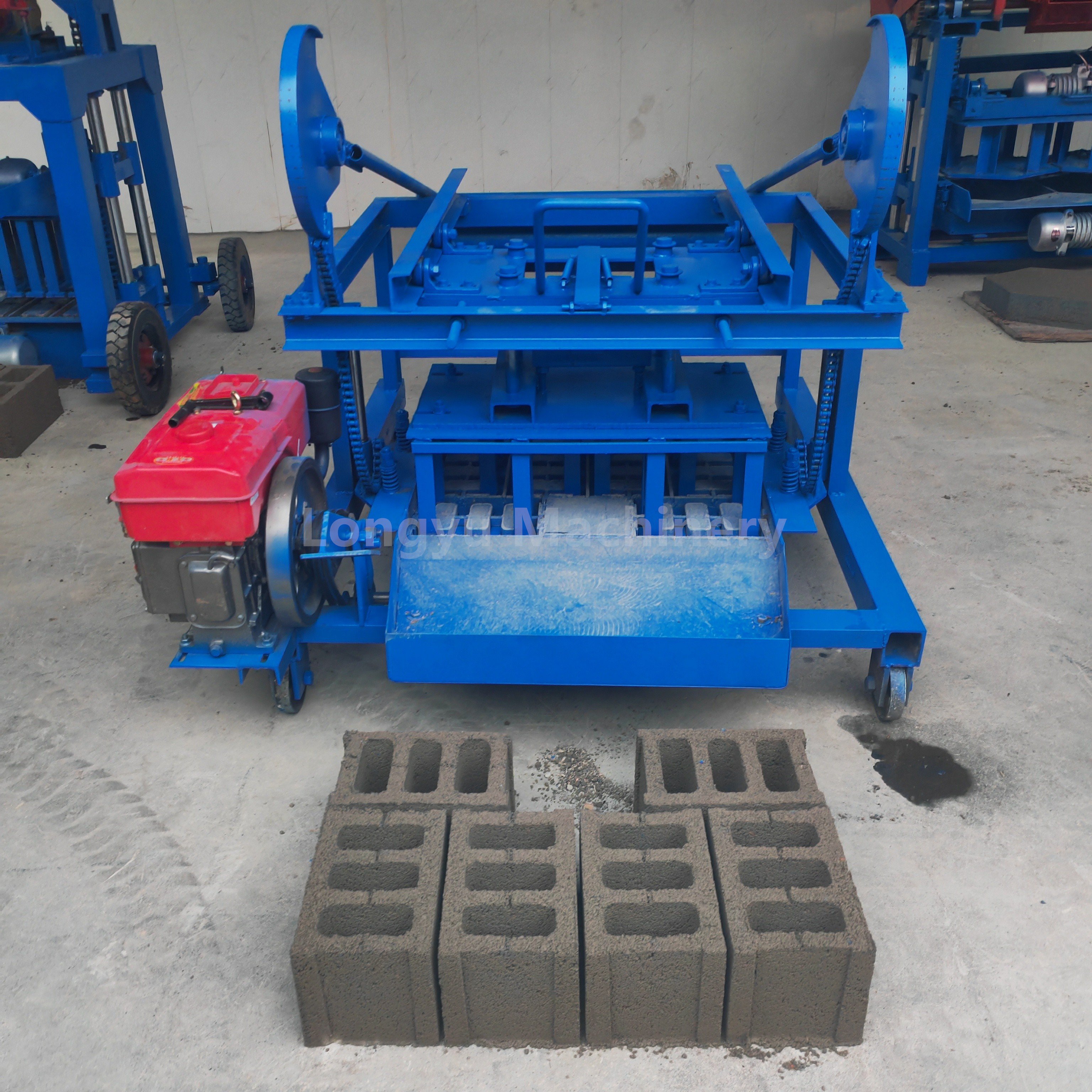 Egg Laying 2-45 Small Diesel Concrete Cement Block Brick Making Machine For Sale In Uganda