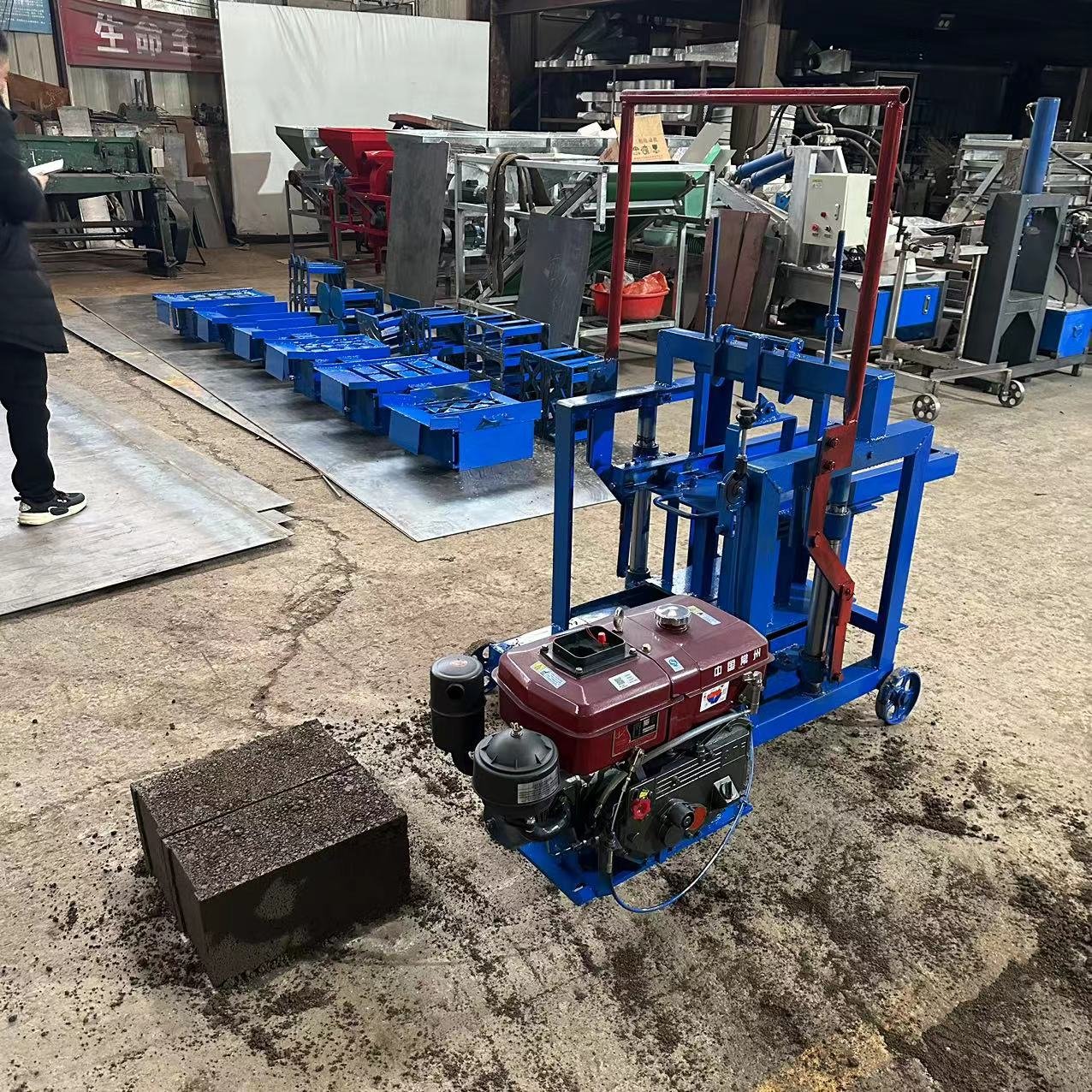 Diesel Manual Brick Machine Cement Block Paving Stone Production New Condition Construction Featuring Hollow Mold
