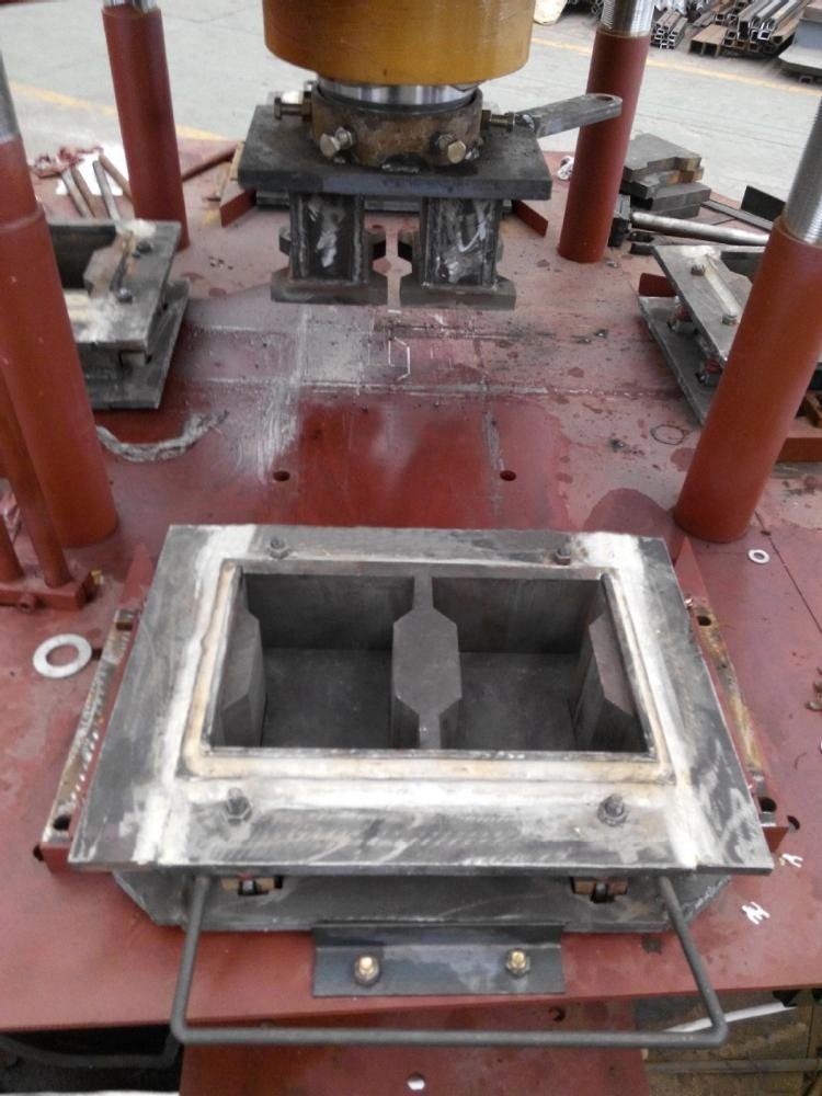 Interlocking Brick Machine