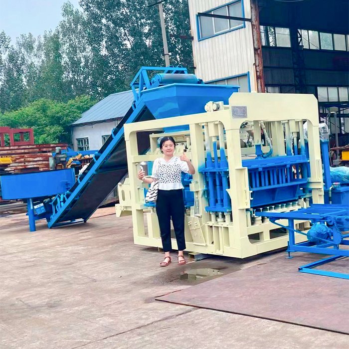 QT 4-15 fully automatic hydraulic color paving brick brick making machine