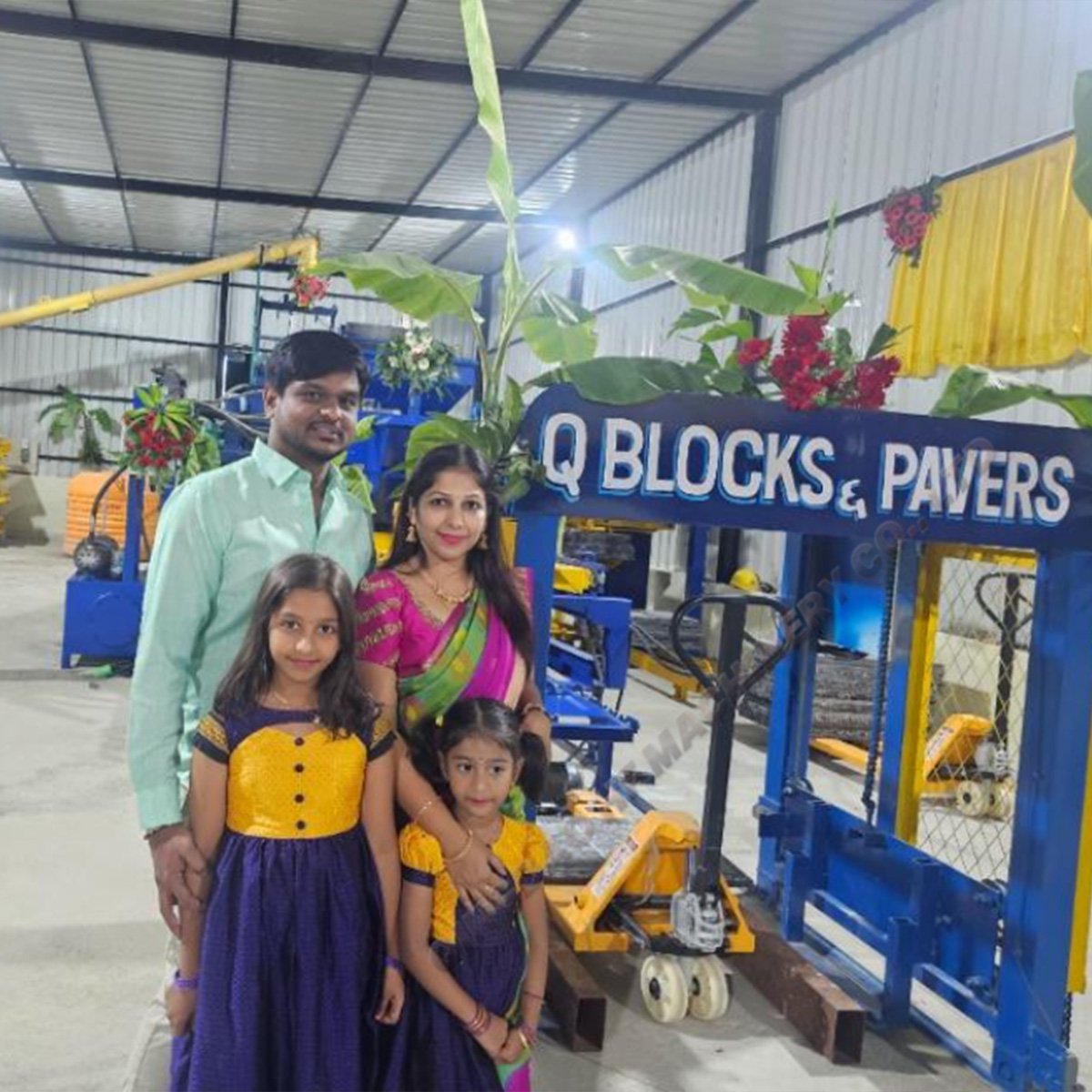 QT4-16 hollow brick making Machinery prices of block moulding machine in ghana