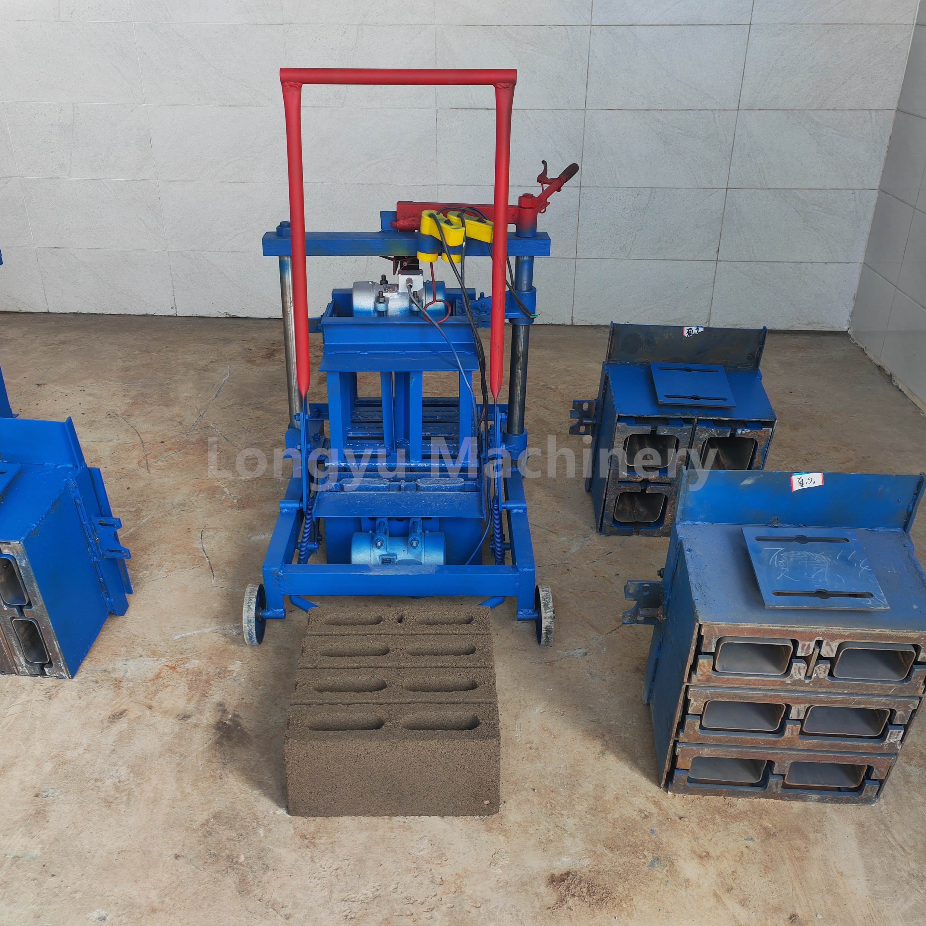 2-45 small brick making machine Construction works Cement Brick Block Making Machine