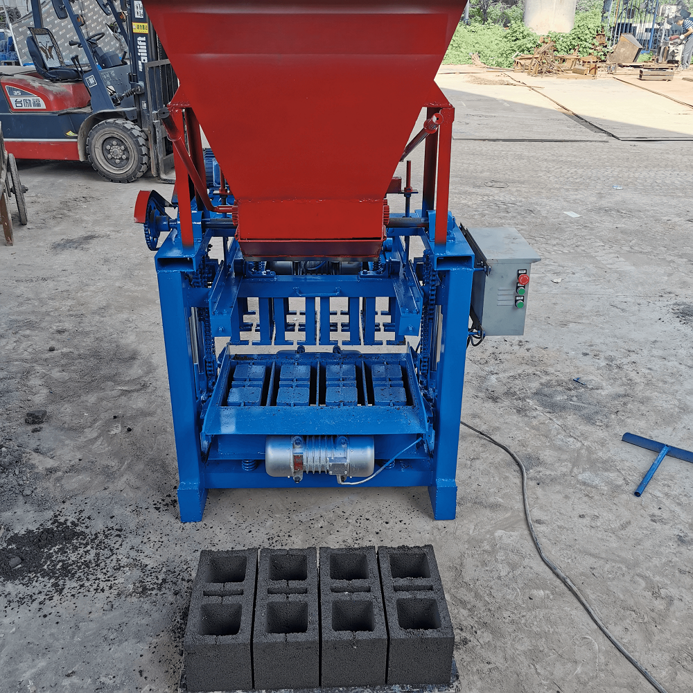 Custom molds to produce 6-inch 400-150-200mm LWH three holes with small holes in the middle hollow bricks.brick-making machine