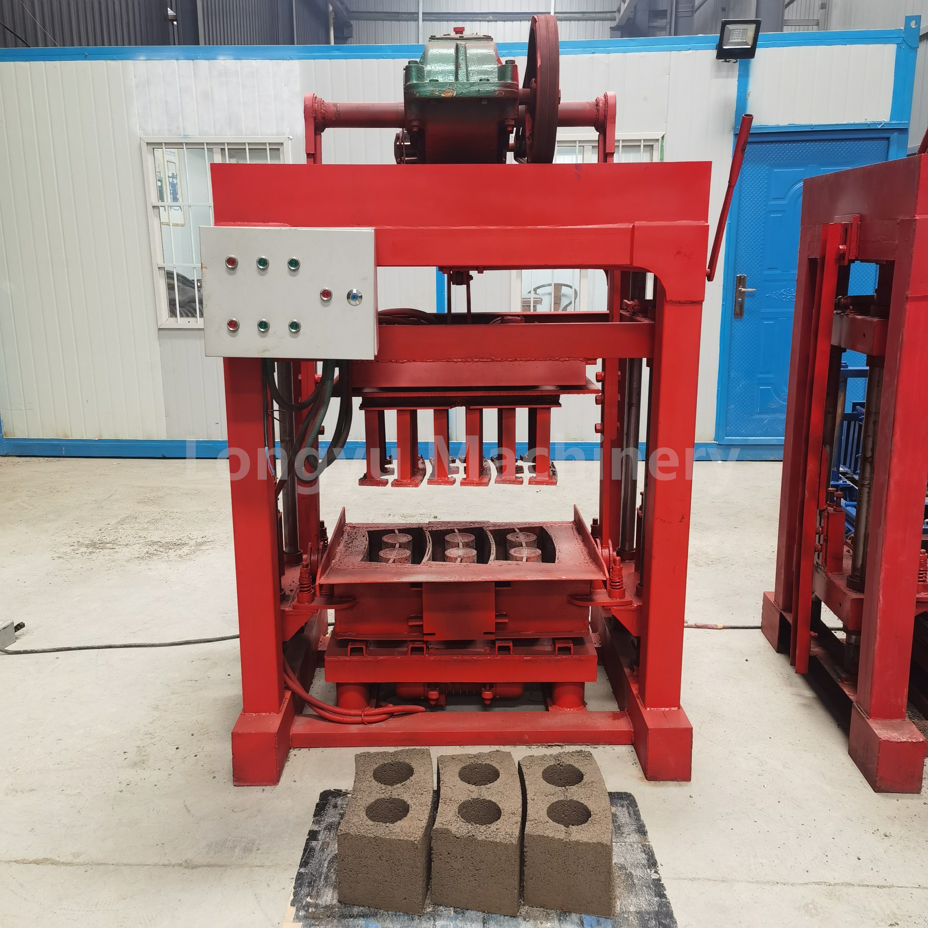 Semi-automatic hollow brick making machine High capacity semi-automatic block machine production line