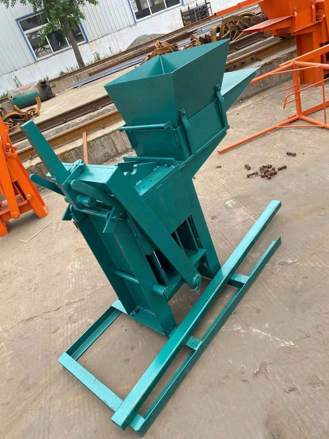 SHENGYA QMR2-40 manual clay brick making machine block machine for long service