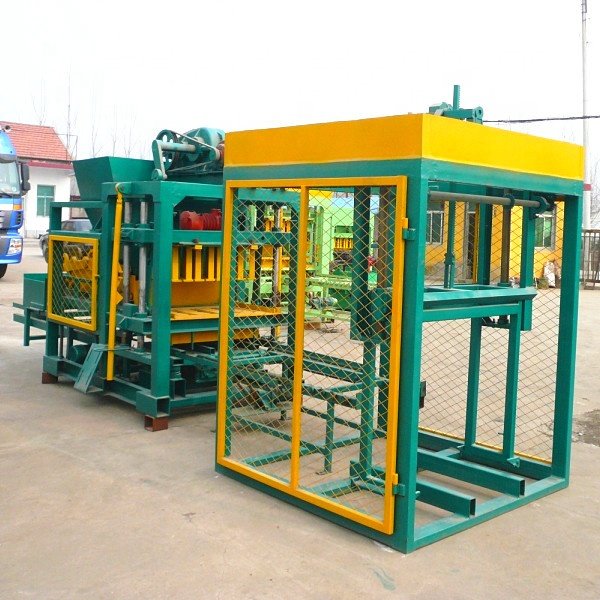 qt4-25 concrete block machine/cement brick making machinery