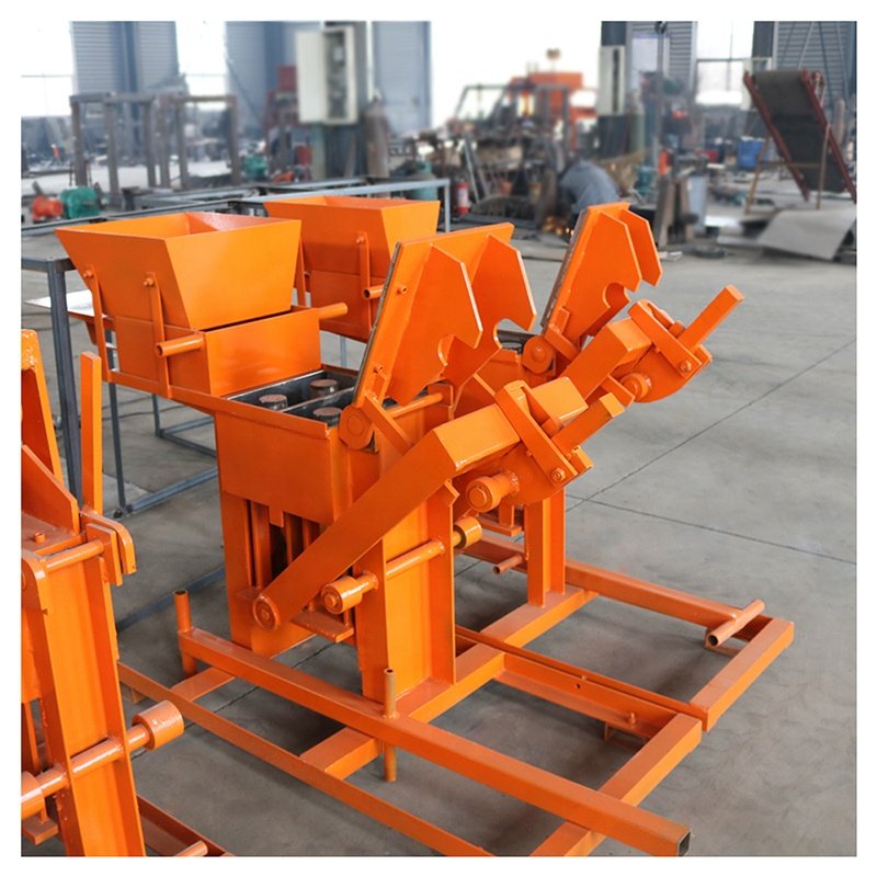 Small eco brava interlocking brick machine moulds QMR2-40 manual soil clay interlocking brick machine