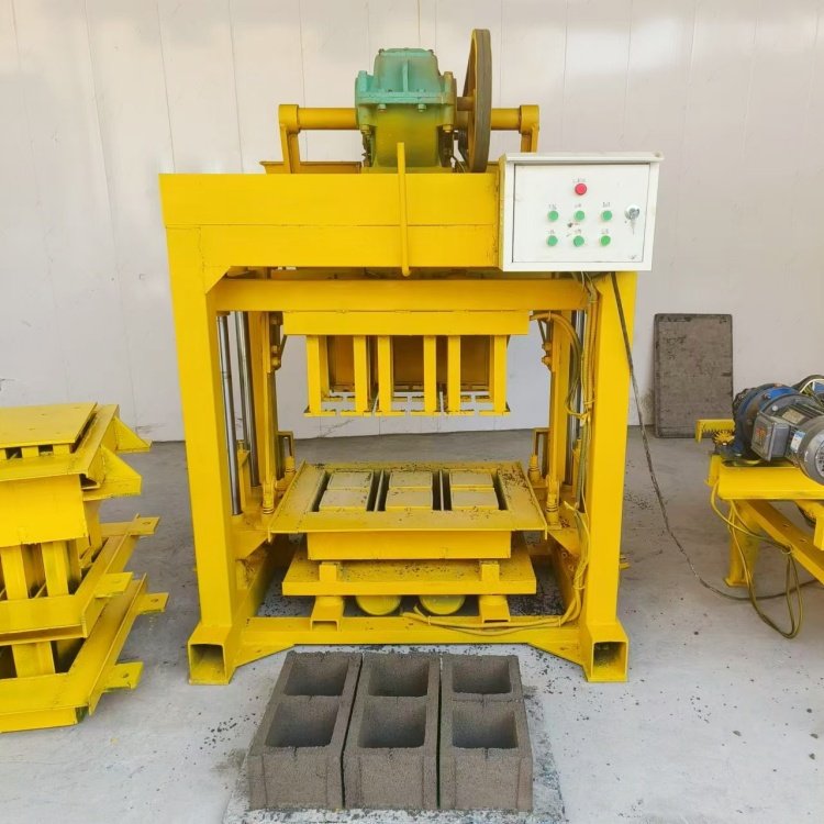 Low Price Paver Automatic Cement Concrete Hollow Block Brick Making Machinery