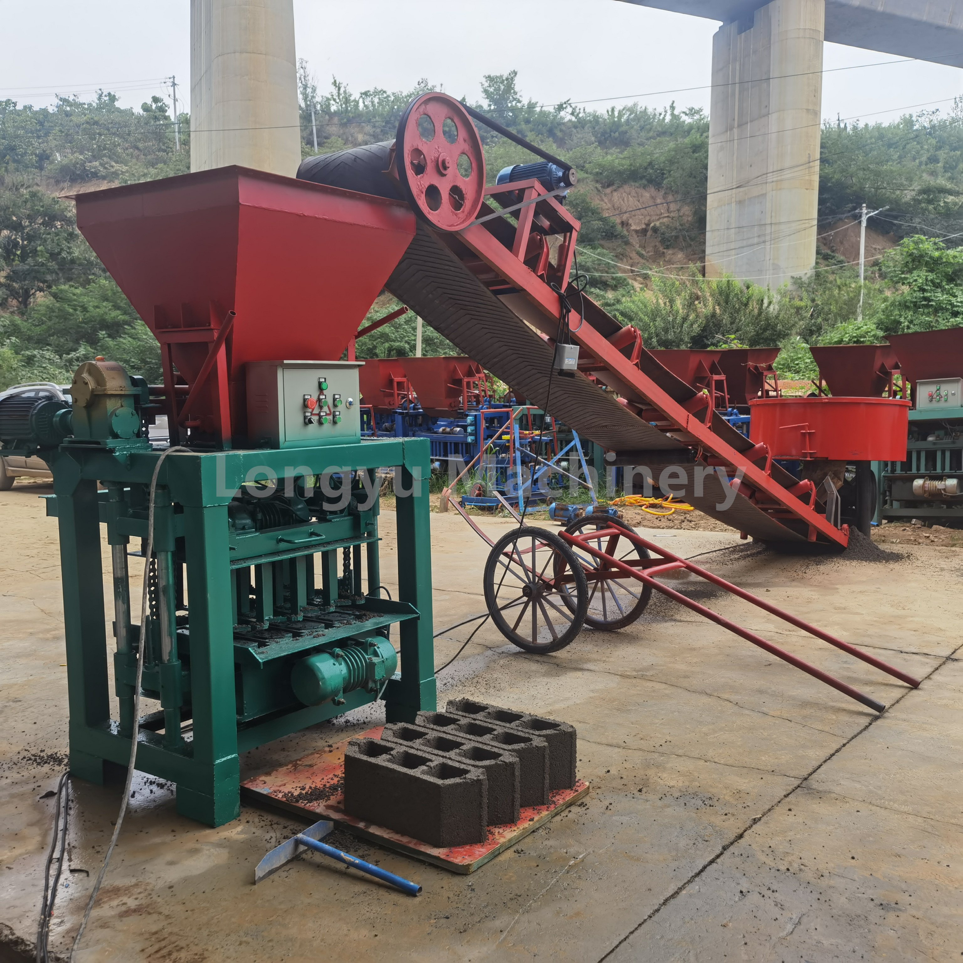 Hotsale cement brick machine production line Hollow blocks Concrete brick making machine