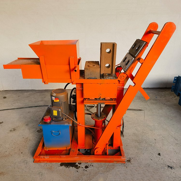 Earth Mud Clay Eco Adobe Interlocking Block Brick Making Machine Hydraulic Automatic Compressed Earth Brick Machine