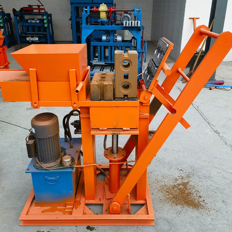 Earth Mud Clay Eco Adobe Interlocking Block Brick Making Machine Hydraulic Automatic Compressed Earth Brick Machine
