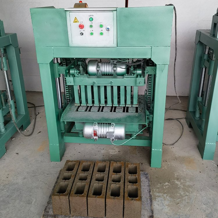 Cheap Price Multi-shape Hollow Concrete Block Making Machine Fully-automatic Brick Maker Full Set Bricks Making Machine
