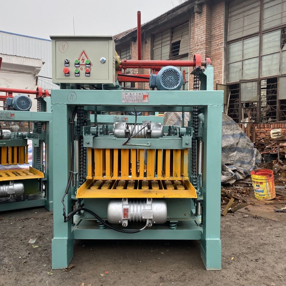 High Efficiency Semi-Automatic 4-35B Brick Making Machine Simple and Easy to Operate for Production