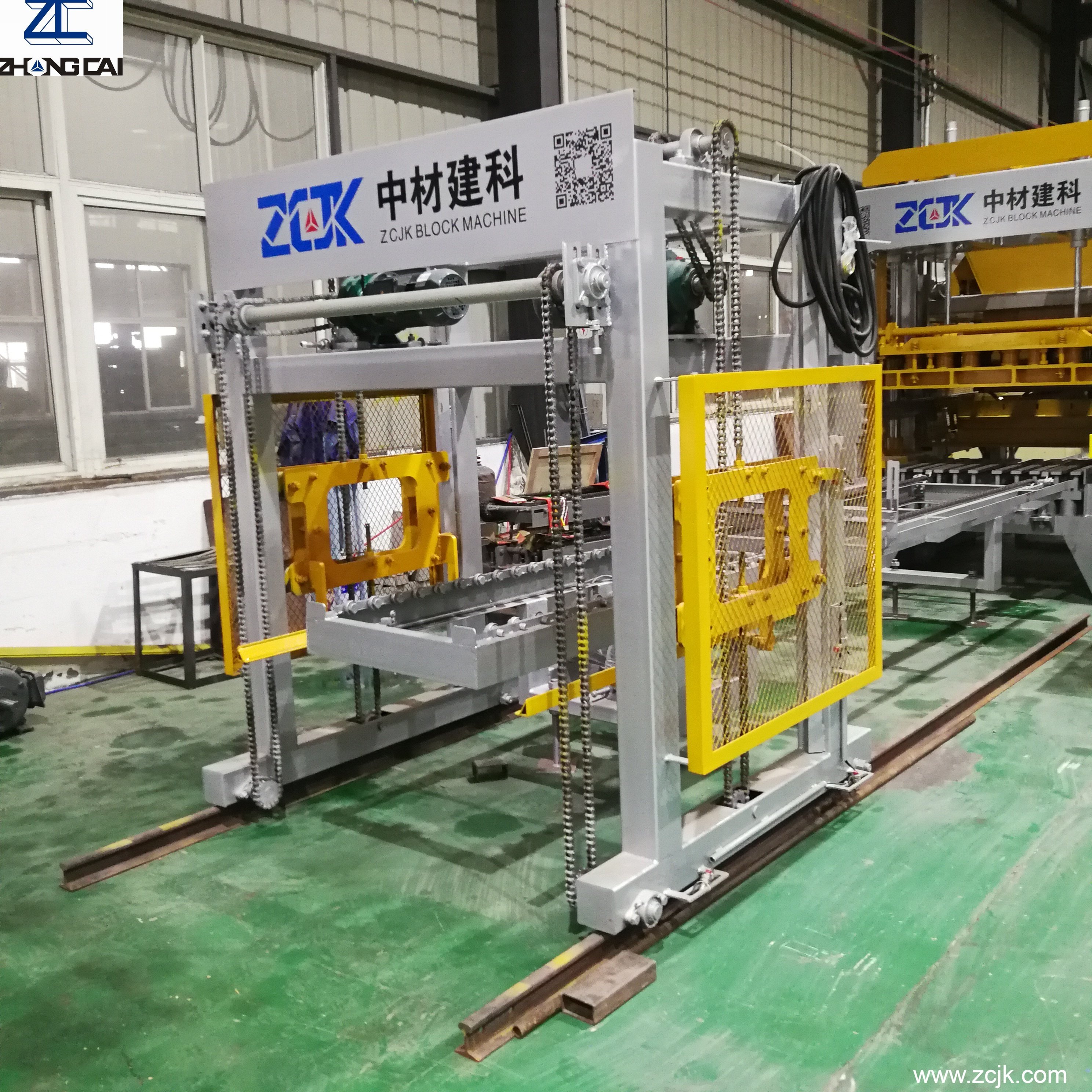 QTY10-15 Fully Automatic Block Making Machine Brick Forming Machine Manufacturer