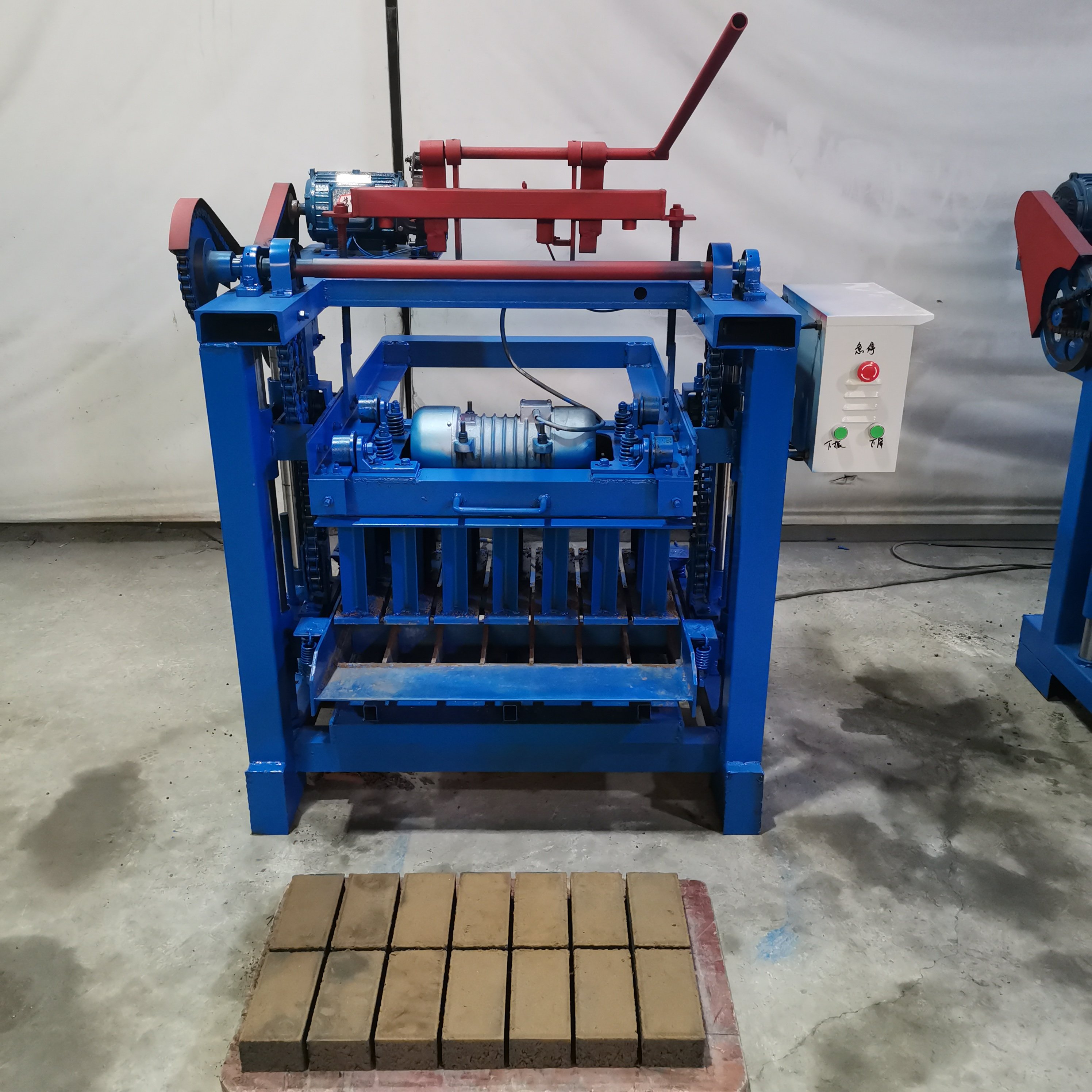 Hot sale easy to operate sand automatic brick making machine manual hollow block concrete brick mould