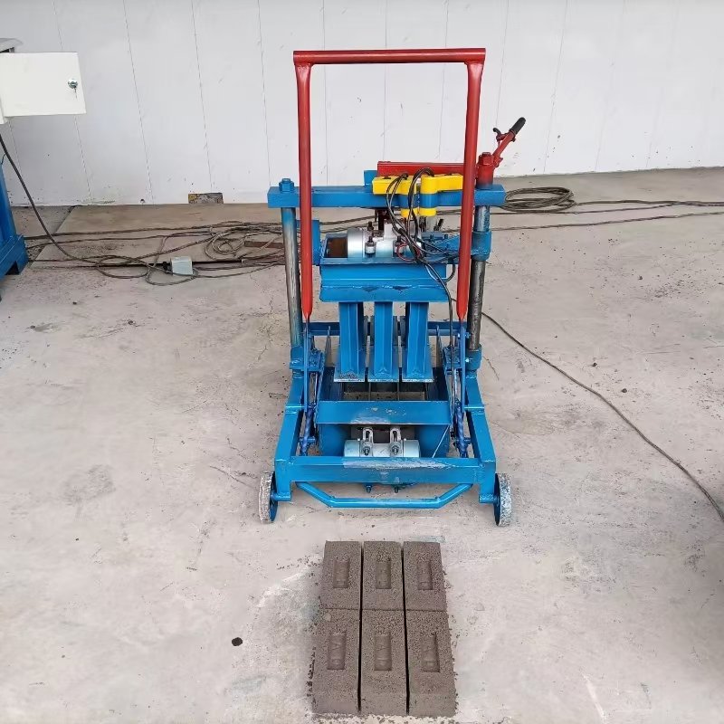 Low cost 110V 50HZ construction equipment DX2-45 small mobile cement hollow block making machine for home business