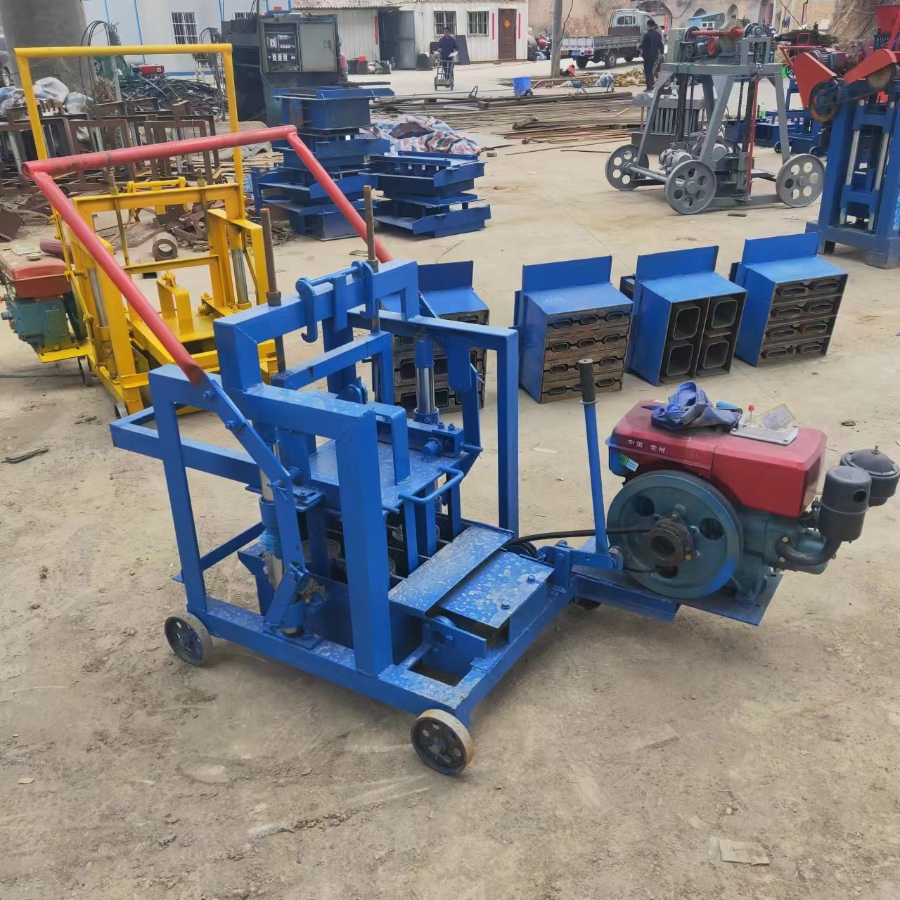 small mini size mobile Egg Laying 2-45 Small Manual Concrete Cement Block Brick Making Machine For Sale In Uganda
