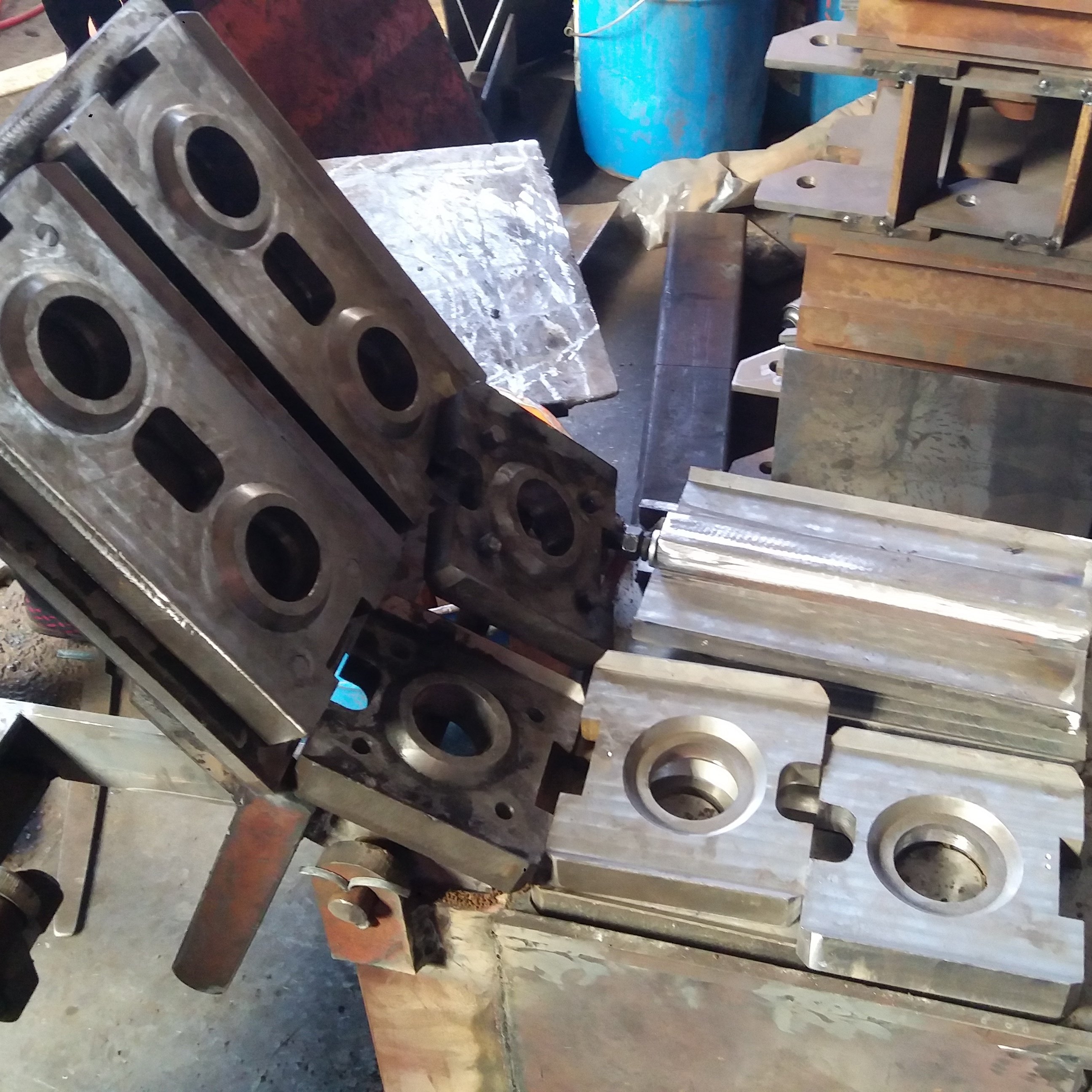 Interlocking Brick Making Machine Cheap Price Interlocking Brick Machine Clay brick machine