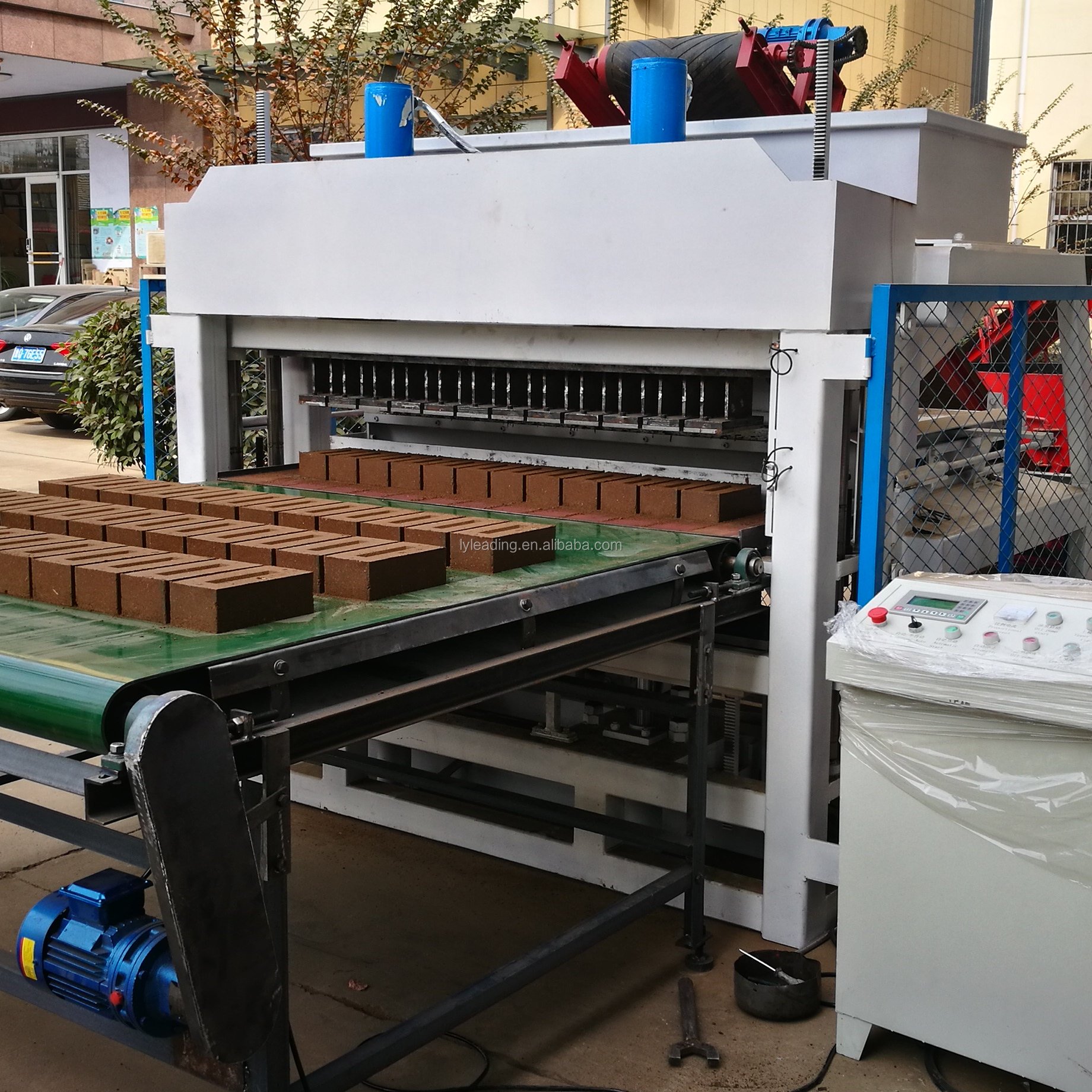 HBY10-10 interlocking earth brick making machine price 2024