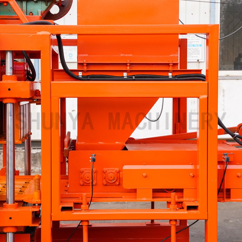 SHUNYA Semi-automatic QTJ4-26C mud brick making machine Brick Making Machinery