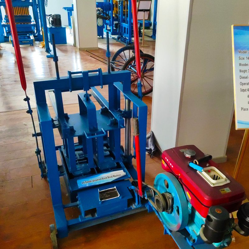 Fully Automatic Brick Making Machine Concrete Diesel Engine Block and Brick Making Machine Block Machine for Sale in Canada 2500
