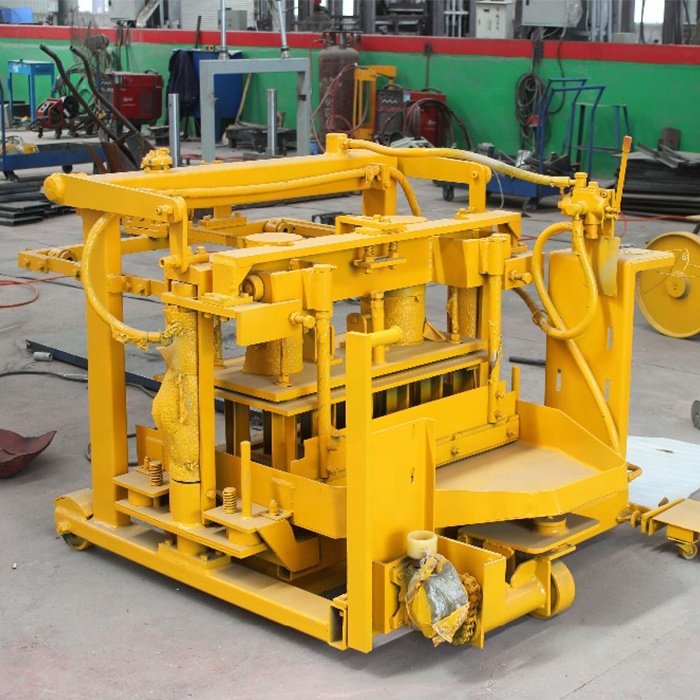 hot selling QT40-3A mobile cement brick making machine egg layer block making machinery
