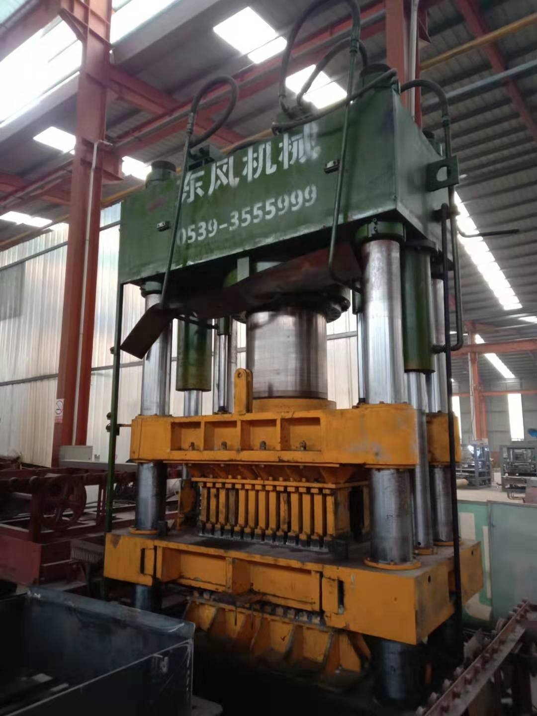 DF450 No Vibration two sides static hydraulic press brick making machine