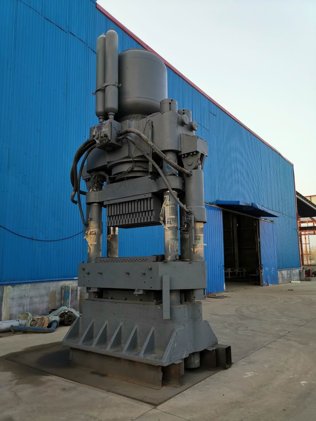 DF450 No Vibration two sides static hydraulic press brick making machine