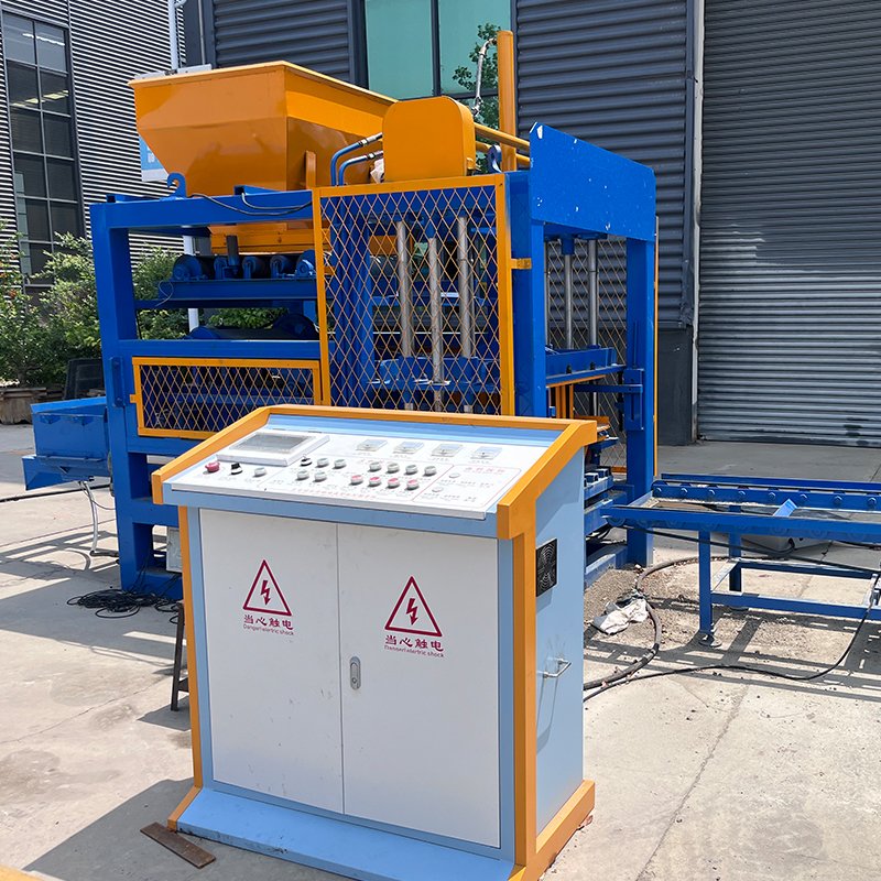 High Performance QT4-18 Hydraulic Block Mold Brick Making Machine Concrete Brick Making Machine