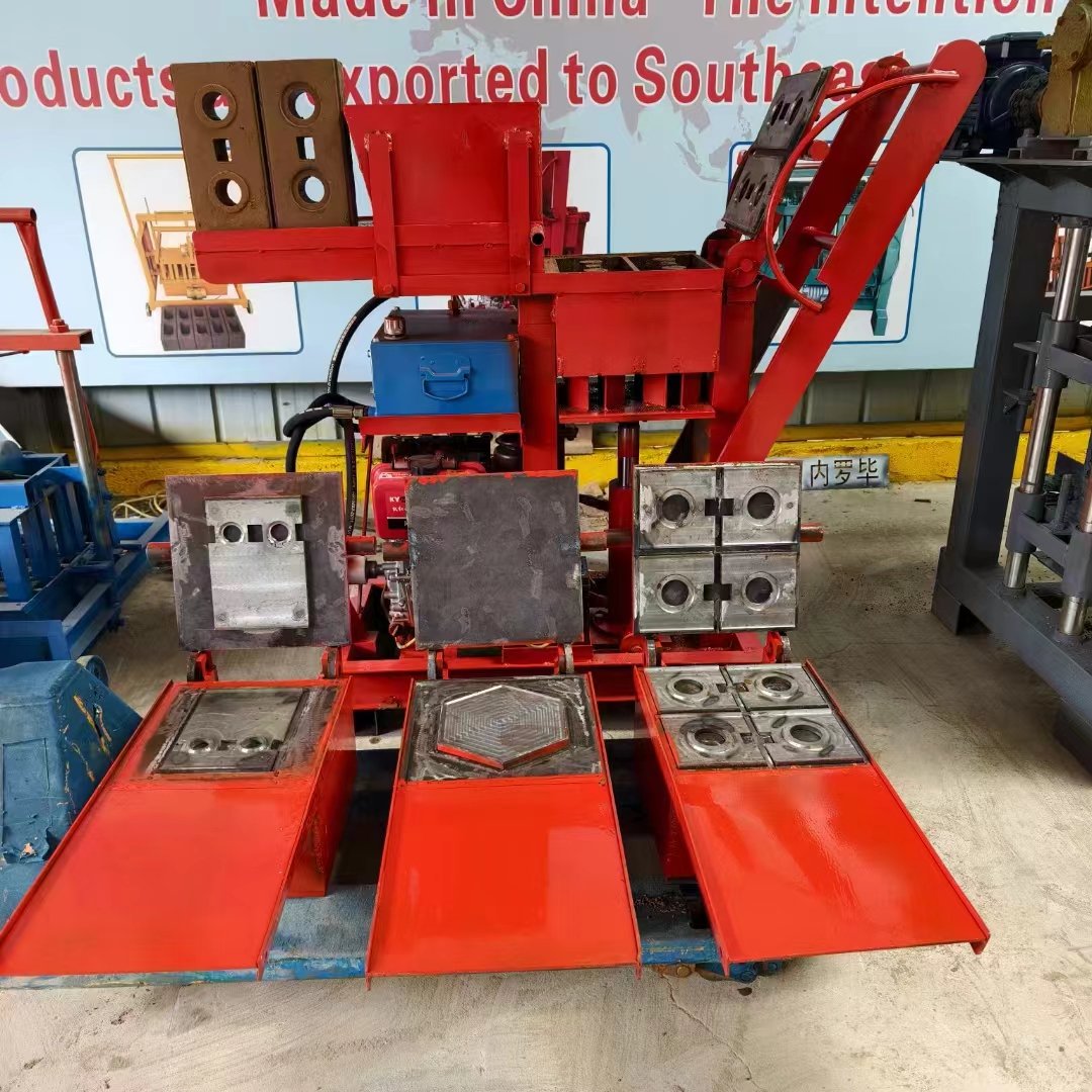 CH2-25 Clay Brick Making Machine Press Down On The Soil Clay Bolivia Interlocking Clay Brick Making Machine