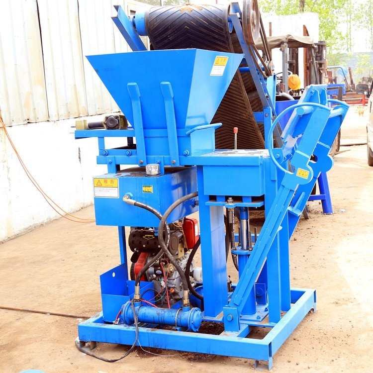 CH2-25 Clay Brick Making Machine Press Down On The Soil Clay Bolivia Interlocking Clay Brick Making Machine