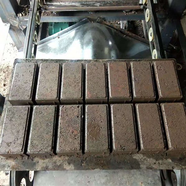 Cement Machine For Making Bricks Hollow Brick Making Machine Solid Brick Making Machinery Qt4-24