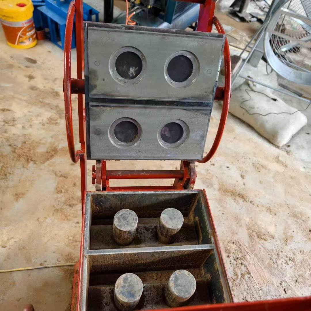 High Quality Hand Pressing Manual Brick Making Machine Small with Little CBM Saving Shipping Cost