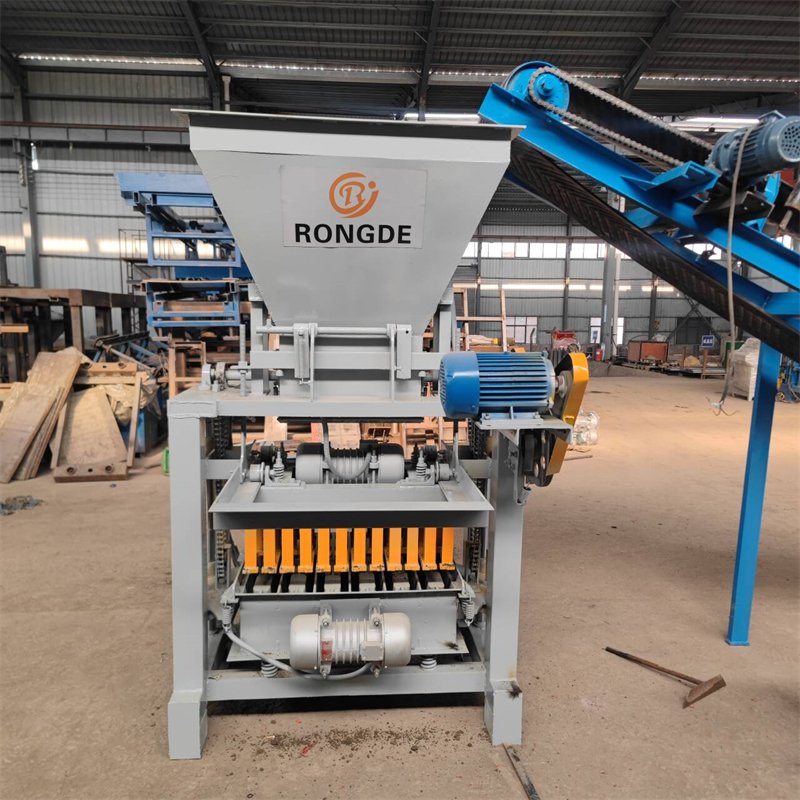 Popular 4-35 Manual Hollow Interlocking Block Brick Making Machine With Low Price