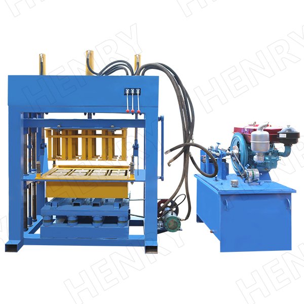 Hot Sale Henry Qt4-30 Hydraulic Brick Making Machine and Diesel Soil Brick Machine And Brick Making Machine Manufacturer