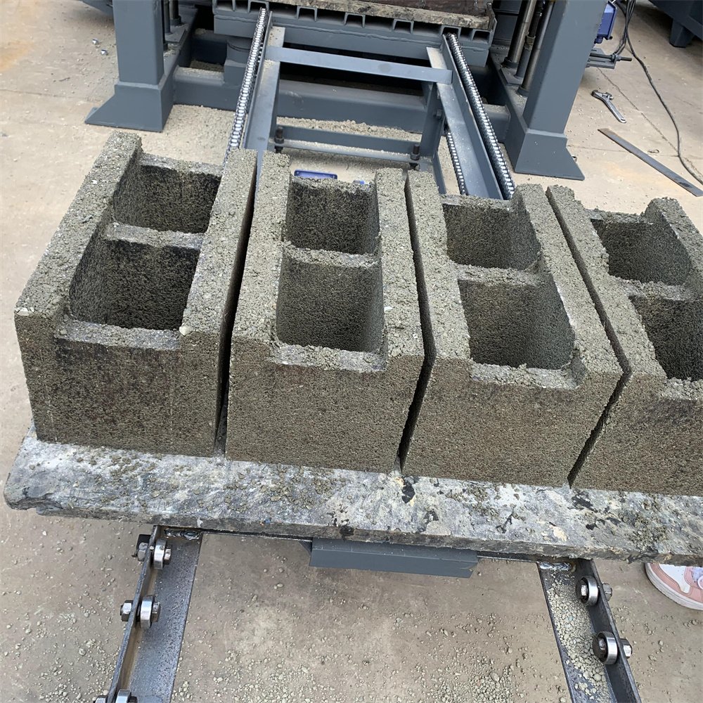 QT4-15D bricks making machine lowest price brick machine making automatic brick making machine