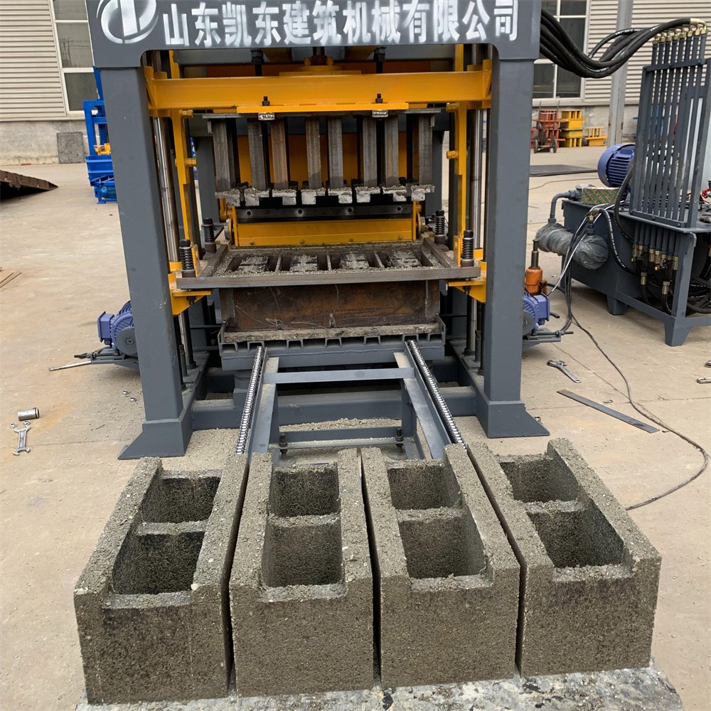 QT4-15D bricks making machine lowest price brick machine making automatic brick making machine