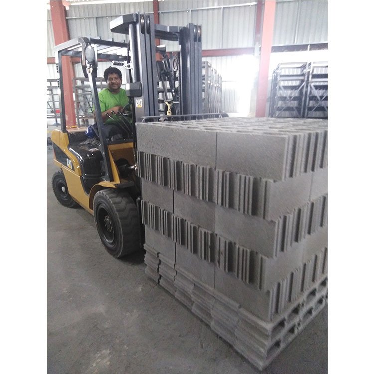 QT4-15 Fully automatic concrete brick making machine for block making CE Certification