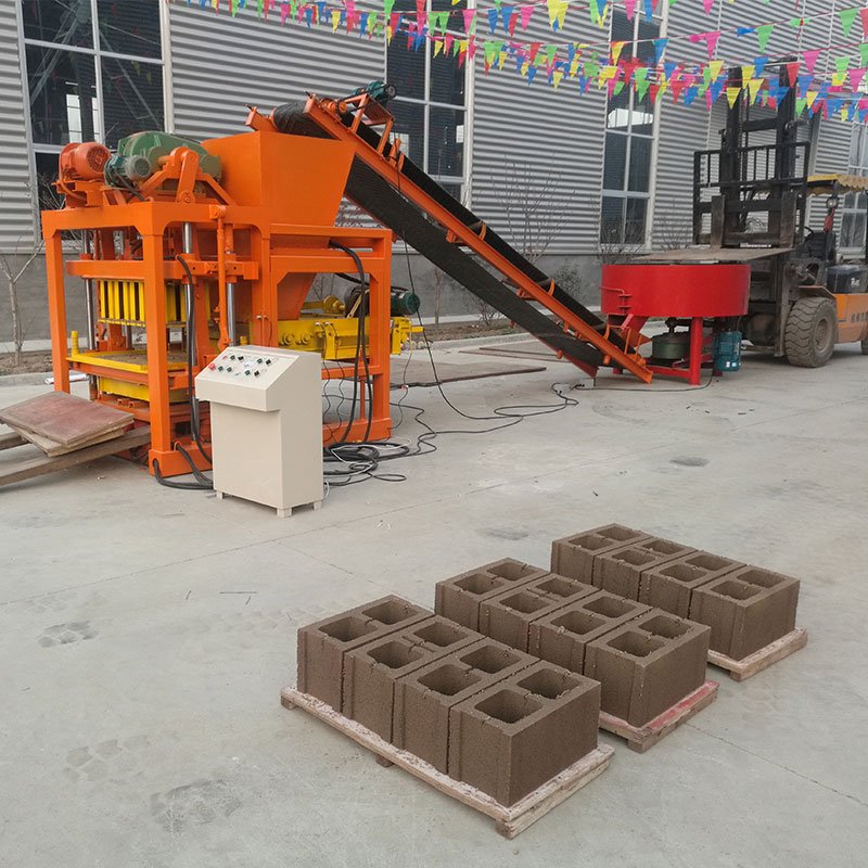Small Mobile Cement Brick Making Machine For Household No Burning Brick Machine Multi Specification Molds That Can Be Replaced
