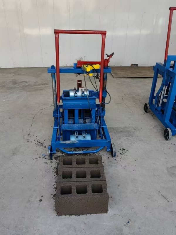 2-45manual Semi Automatic Interlocking Paver Hollow Cement Concrete Block Making Machine 200 1-2 Persons
