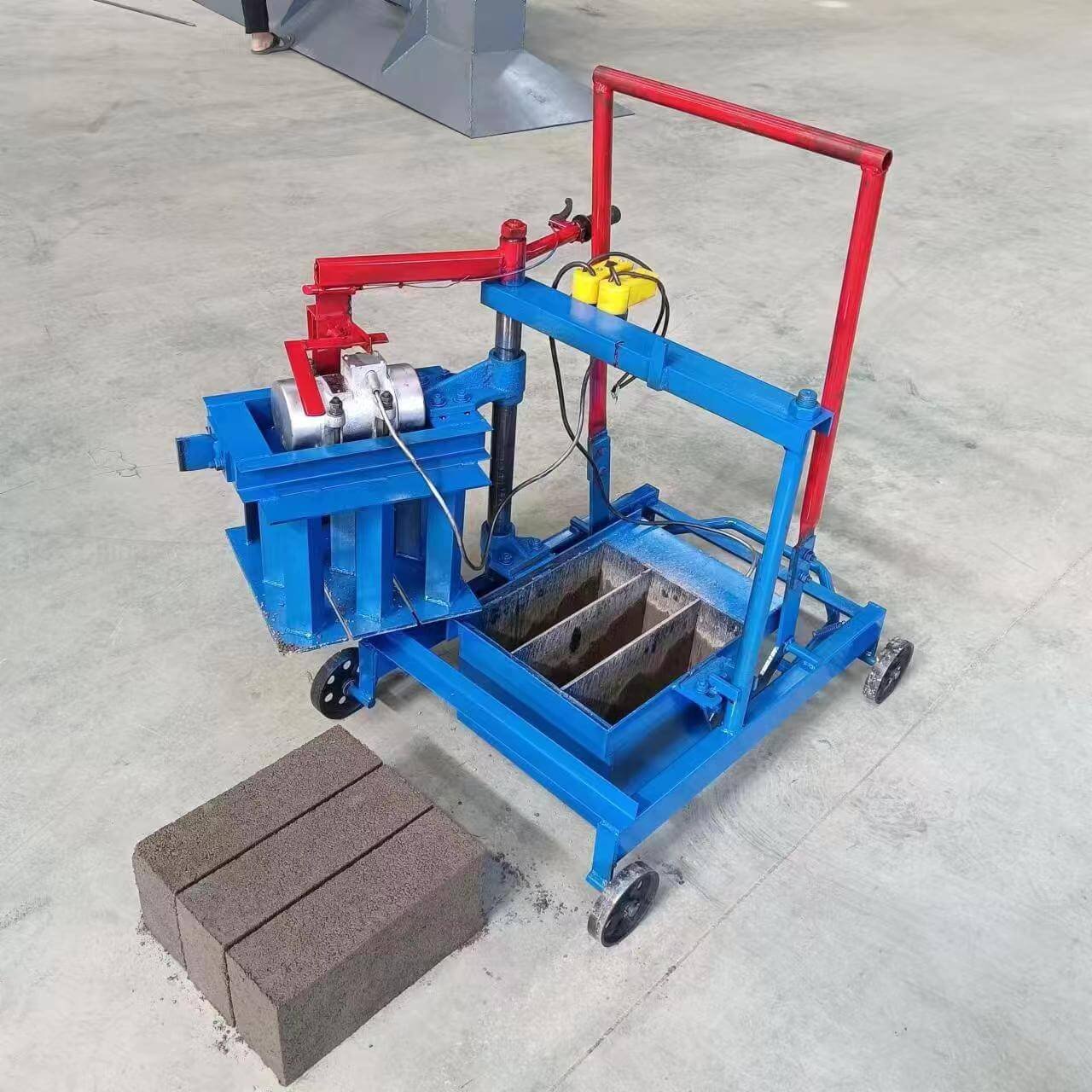 Manufacturer Produce And Interlocking Block Electric/Diesel Engine Brick Making Machine